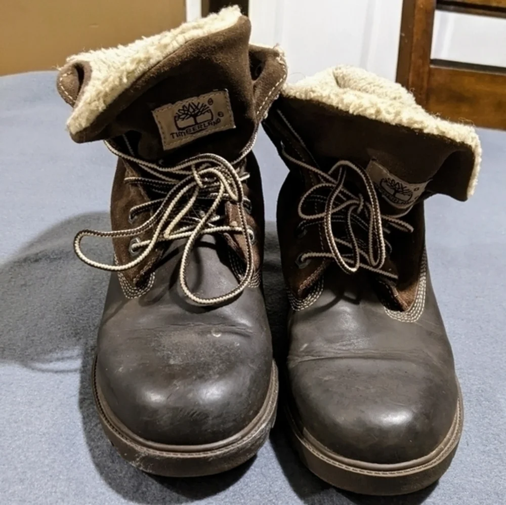 Men's Timberland Sz 7‎ fleece lined boots brown leather fold top